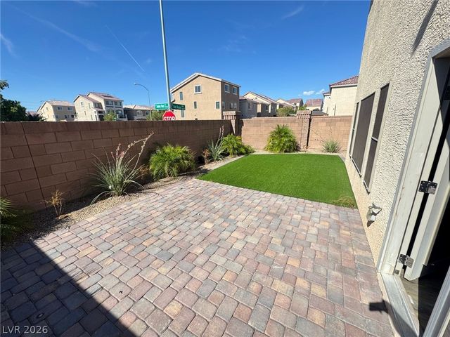 5591 Brimstone Hill Avenue, Las Vegas, NV 89141