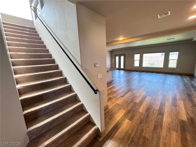 5591 Brimstone Hill Avenue, Las Vegas, NV 89141