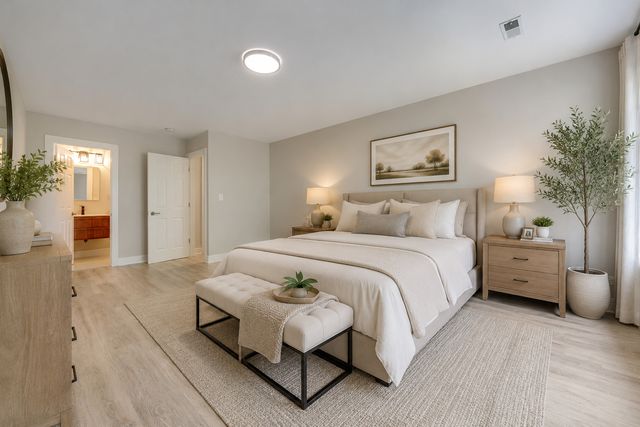 3030 Pheasant Creek Drive 405, Northbrook, IL 60062