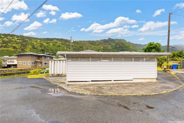 2375 Jennie Street, Honolulu, HI 96819