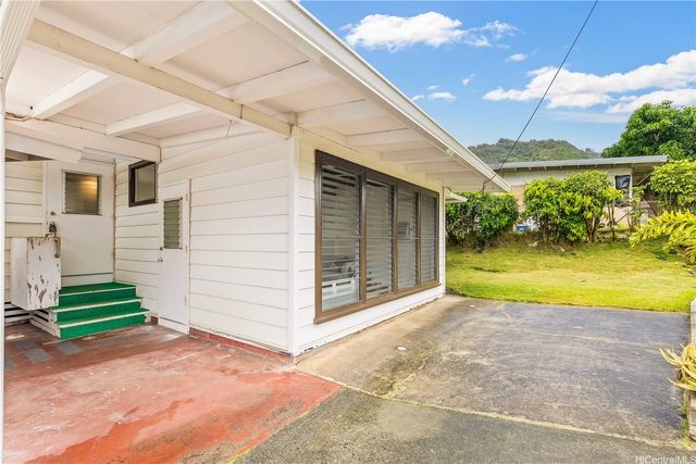 2375 Jennie Street, Honolulu, HI 96819