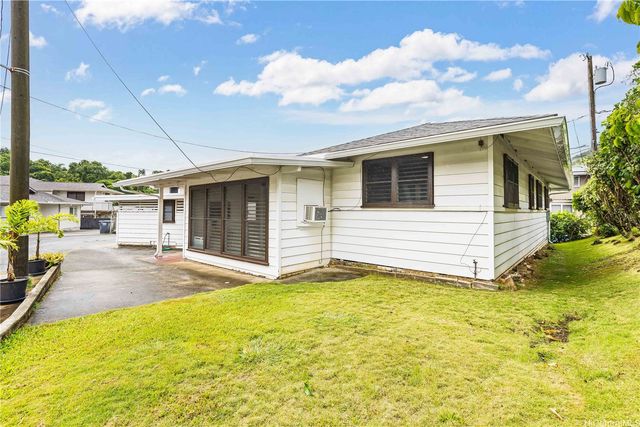 2375 Jennie Street, Honolulu, HI 96819