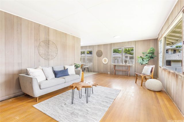 2375 Jennie Street, Honolulu, HI 96819