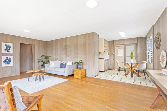 2375 Jennie Street, Honolulu, HI 96819
