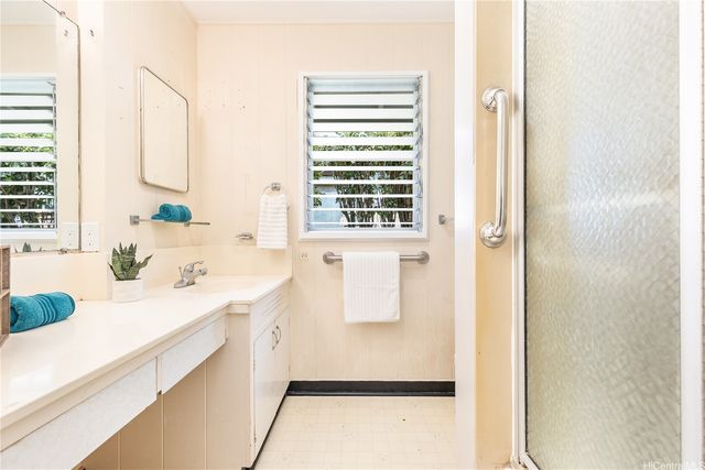 2375 Jennie Street, Honolulu, HI 96819