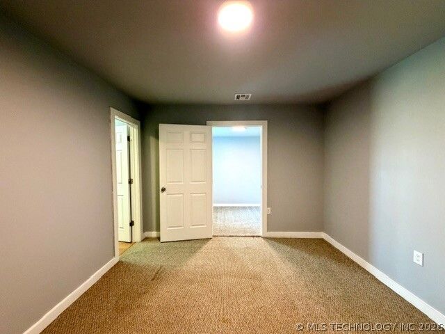 2429 N Rockford Avenue, Tulsa, OK 74106