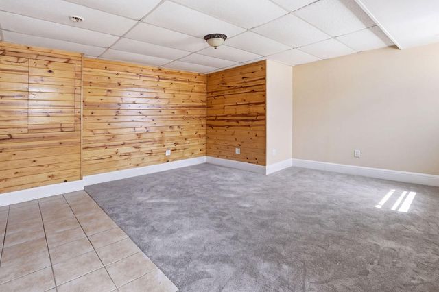 2545 Garfield Avenue B, Minneapolis, MN 55405