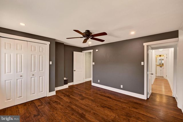 2324 E HAGERT ST, Philadelphia, PA 19125