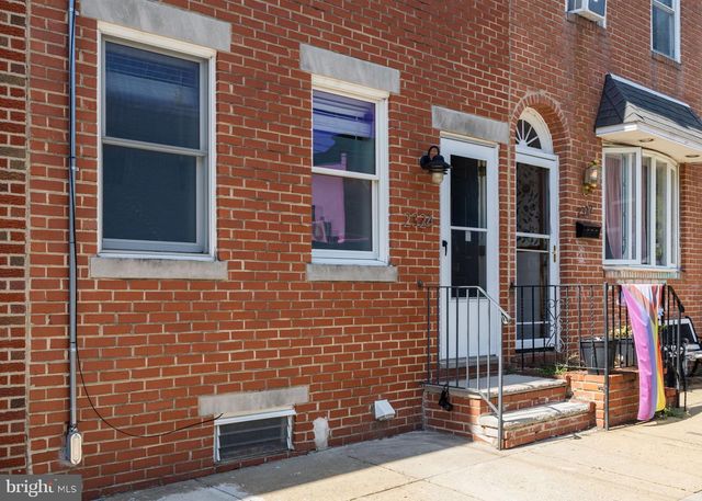 2324 E HAGERT ST, Philadelphia, PA 19125
