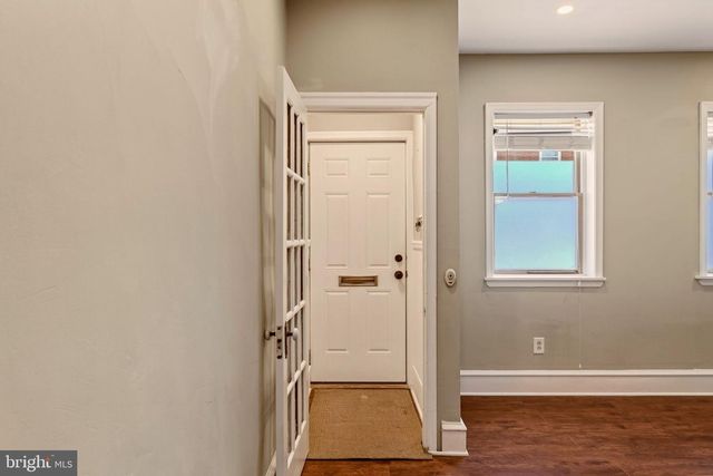 2324 E HAGERT ST, Philadelphia, PA 19125