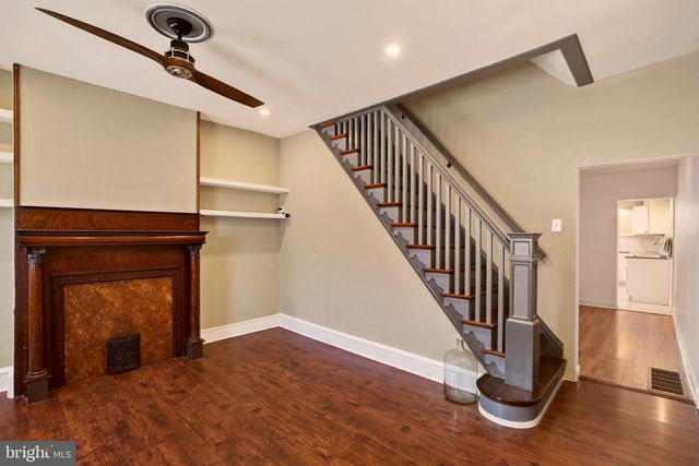 2324 E HAGERT ST, Philadelphia, PA 19125