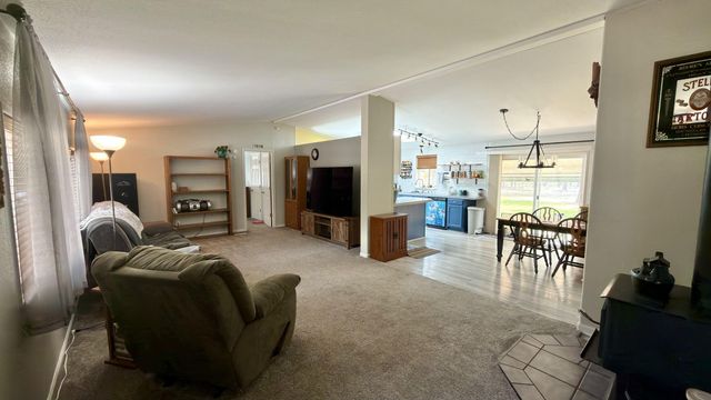 17667 Penny Court, La Pine, OR 97739