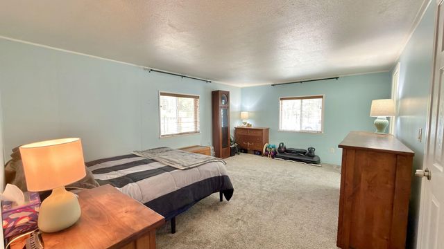 17667 Penny Court, La Pine, OR 97739