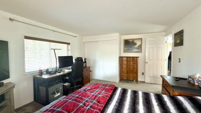17667 Penny Court, La Pine, OR 97739