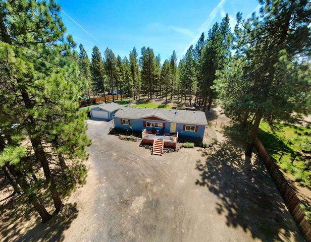 17667 Penny Court, La Pine, OR 97739