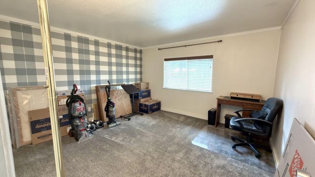 17667 Penny Court, La Pine, OR 97739