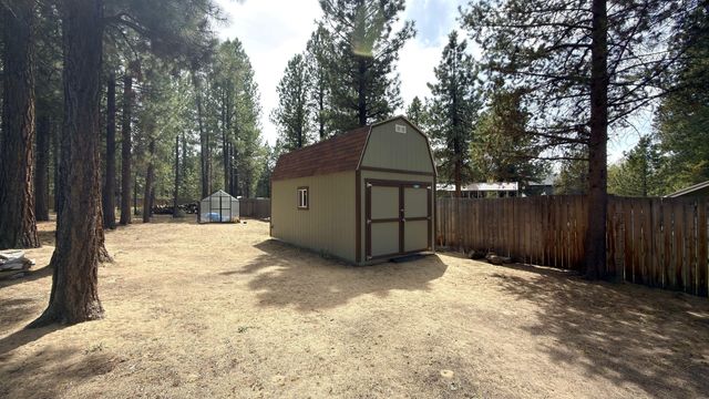 17667 Penny Court, La Pine, OR 97739