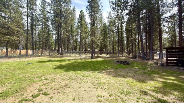 17667 Penny Court, La Pine, OR 97739