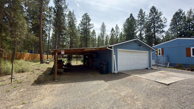 17667 Penny Court, La Pine, OR 97739