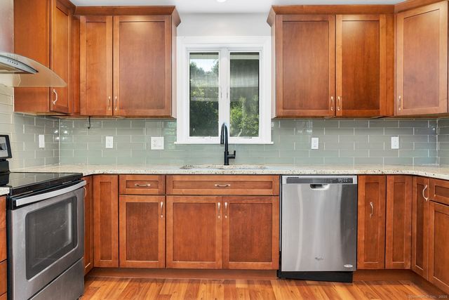 67 Sunrise Avenue, East Lyme, CT 06357
