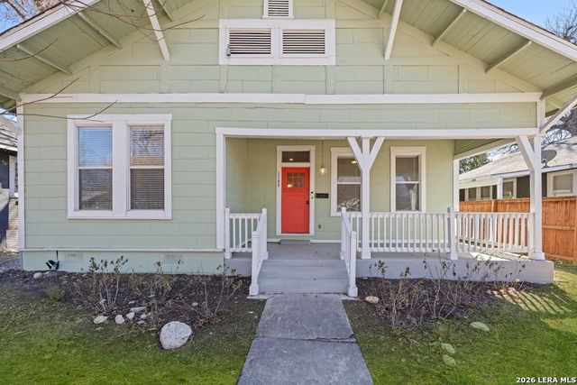 1106 W Summit Ave, San Antonio, TX 78201