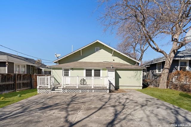 1106 W Summit Ave, San Antonio, TX 78201