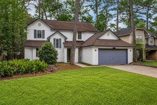 41 Hickory Oak Drive, The Woodlands, TX 77381