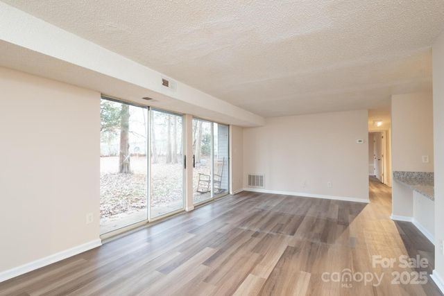 9500 Shannon Green Drive C, Charlotte, NC 28213