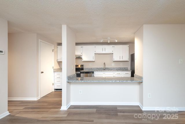 9500 Shannon Green Drive C, Charlotte, NC 28213