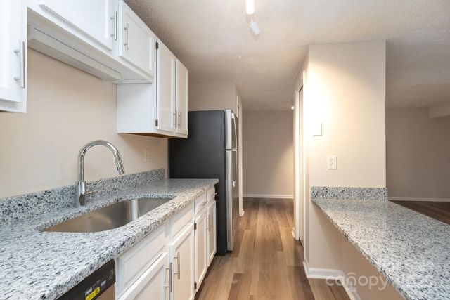 9500 Shannon Green Drive C, Charlotte, NC 28213