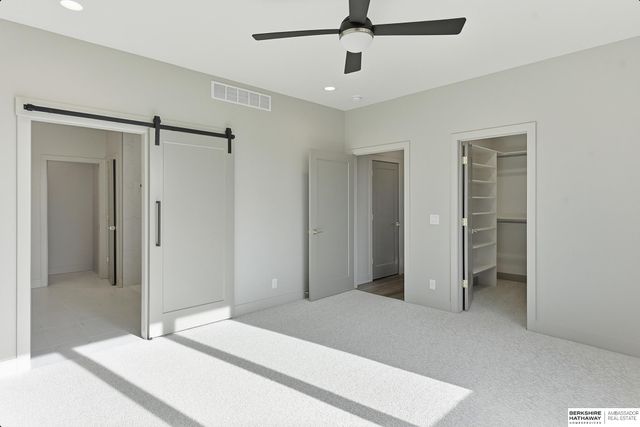 2302 S 176th Court, Omaha, NE 68130