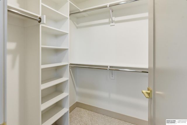 2302 S 176th Court, Omaha, NE 68130