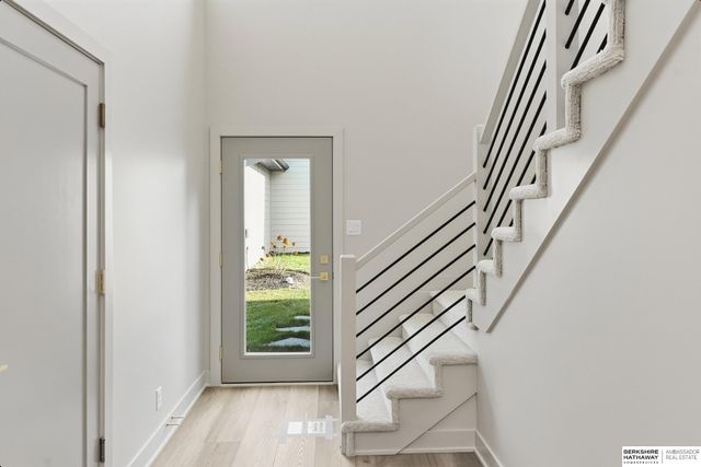 2302 S 176th Court, Omaha, NE 68130