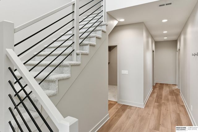 2302 S 176th Court, Omaha, NE 68130