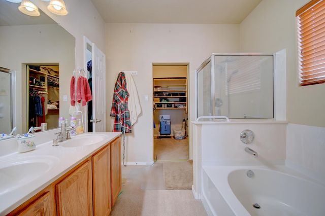 2139 Violeta Circle SE, Rio Rancho, NM 87124