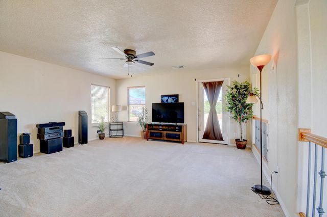 2139 Violeta Circle SE, Rio Rancho, NM 87124