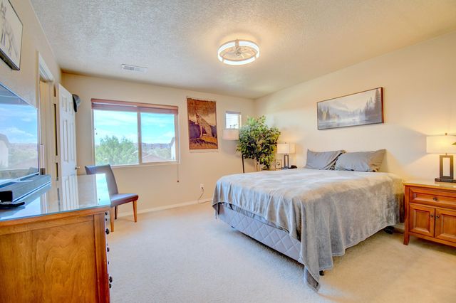 2139 Violeta Circle SE, Rio Rancho, NM 87124