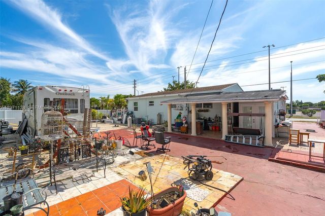 801 OPA LOCKA BLVD, Miami, FL 33168