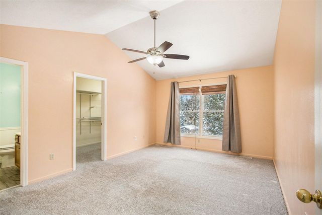 58703 Kristina Circle, Paw Paw, MI 49079