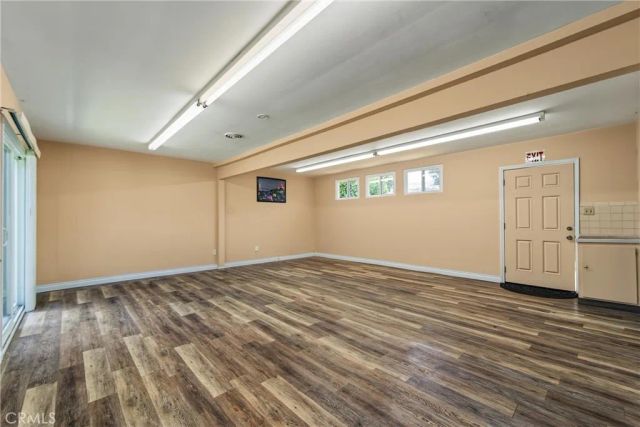 2767 W 1st 14, Santa Ana, CA 92703