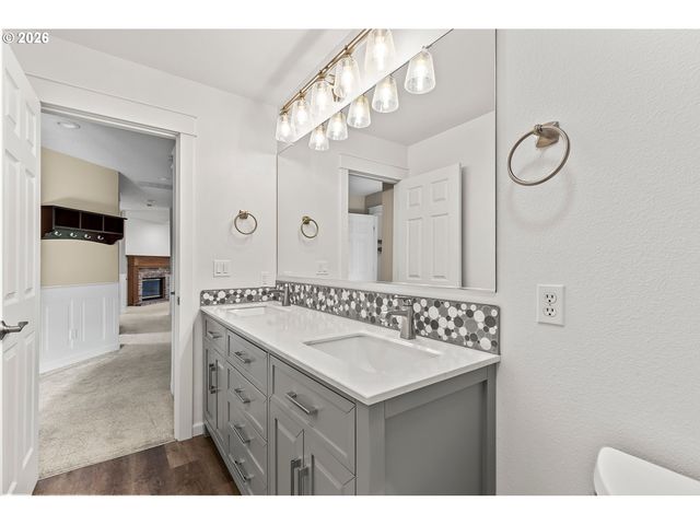 2610 Ne 148TH St, Vancouver, WA 98686