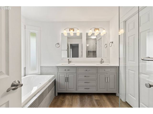 2610 Ne 148TH St, Vancouver, WA 98686
