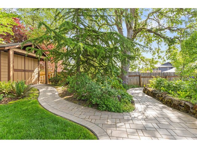 2610 Ne 148TH St, Vancouver, WA 98686