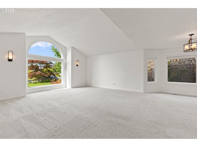 2610 Ne 148TH St, Vancouver, WA 98686