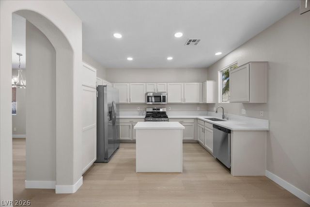 10756 Valencia Hills Street, Las Vegas, NV 89141