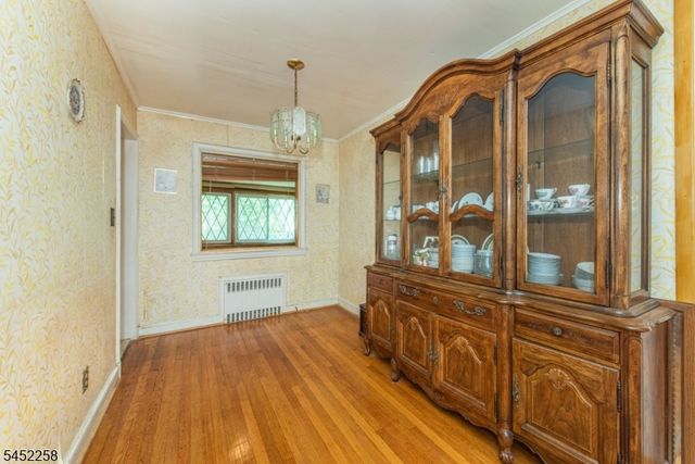 385 E 41St St, Paterson City, NJ 07504