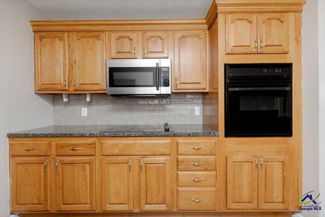 101 South Oaks Lane, Warner Robins, GA 31088