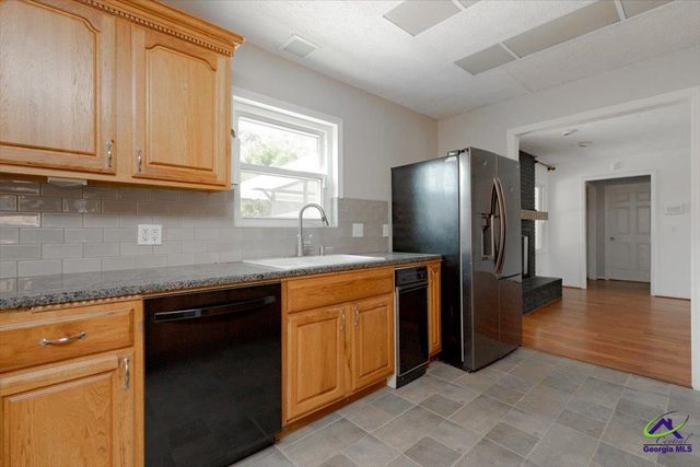 101 South Oaks Lane, Warner Robins, GA 31088