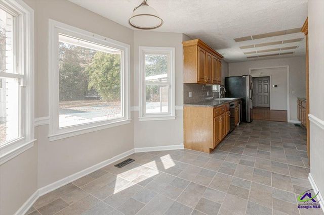 101 South Oaks Lane, Warner Robins, GA 31088