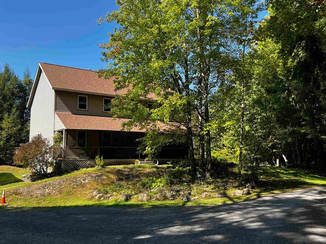 10 Castle Lane, Westford, VT 05494